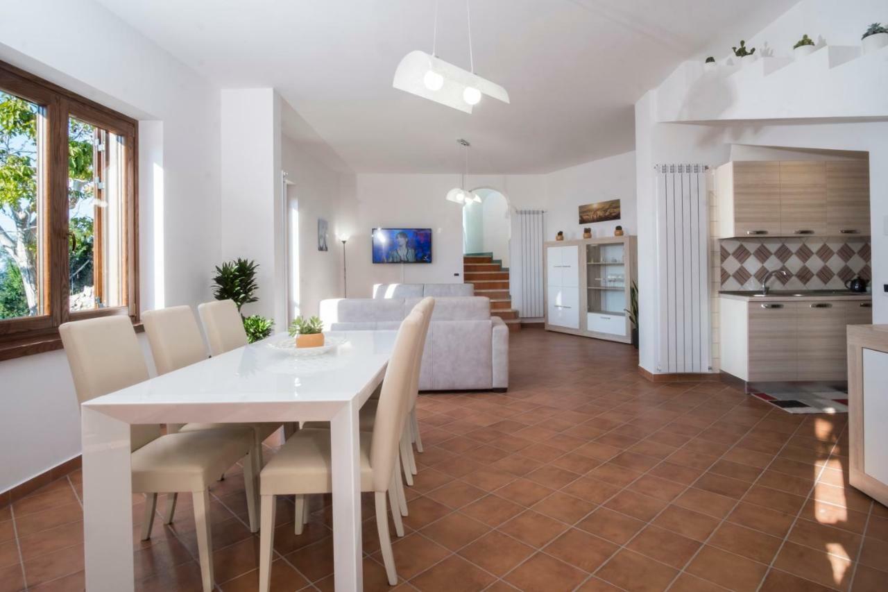 Villa D'Amare Capri View 马萨鲁布朗斯 外观 照片