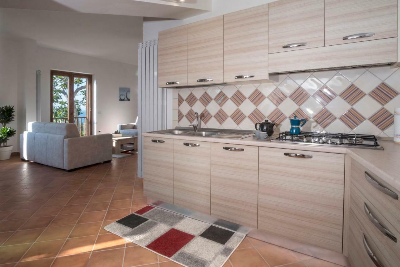 Villa D'Amare Capri View 马萨鲁布朗斯 外观 照片