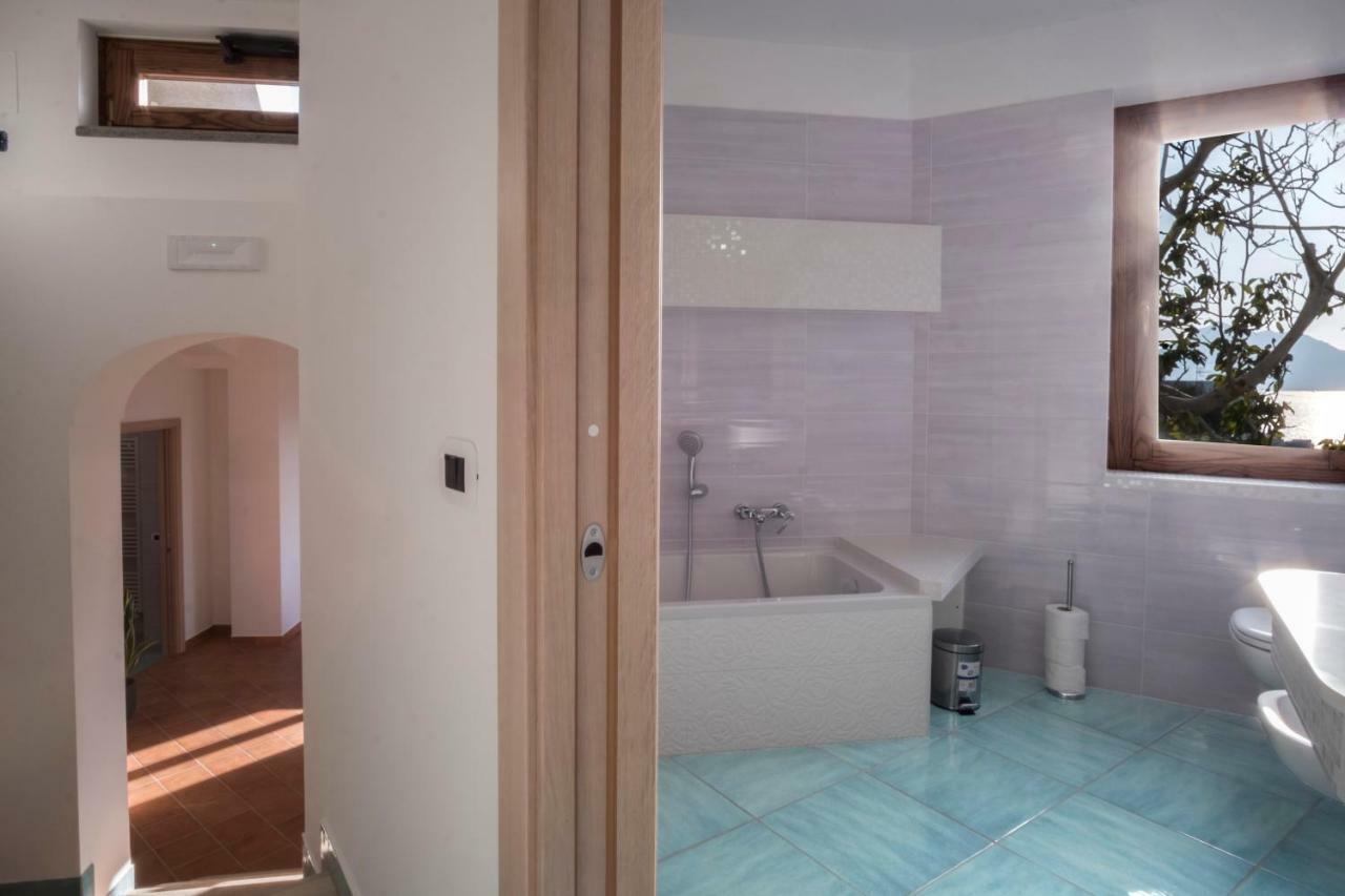Villa D'Amare Capri View 马萨鲁布朗斯 外观 照片