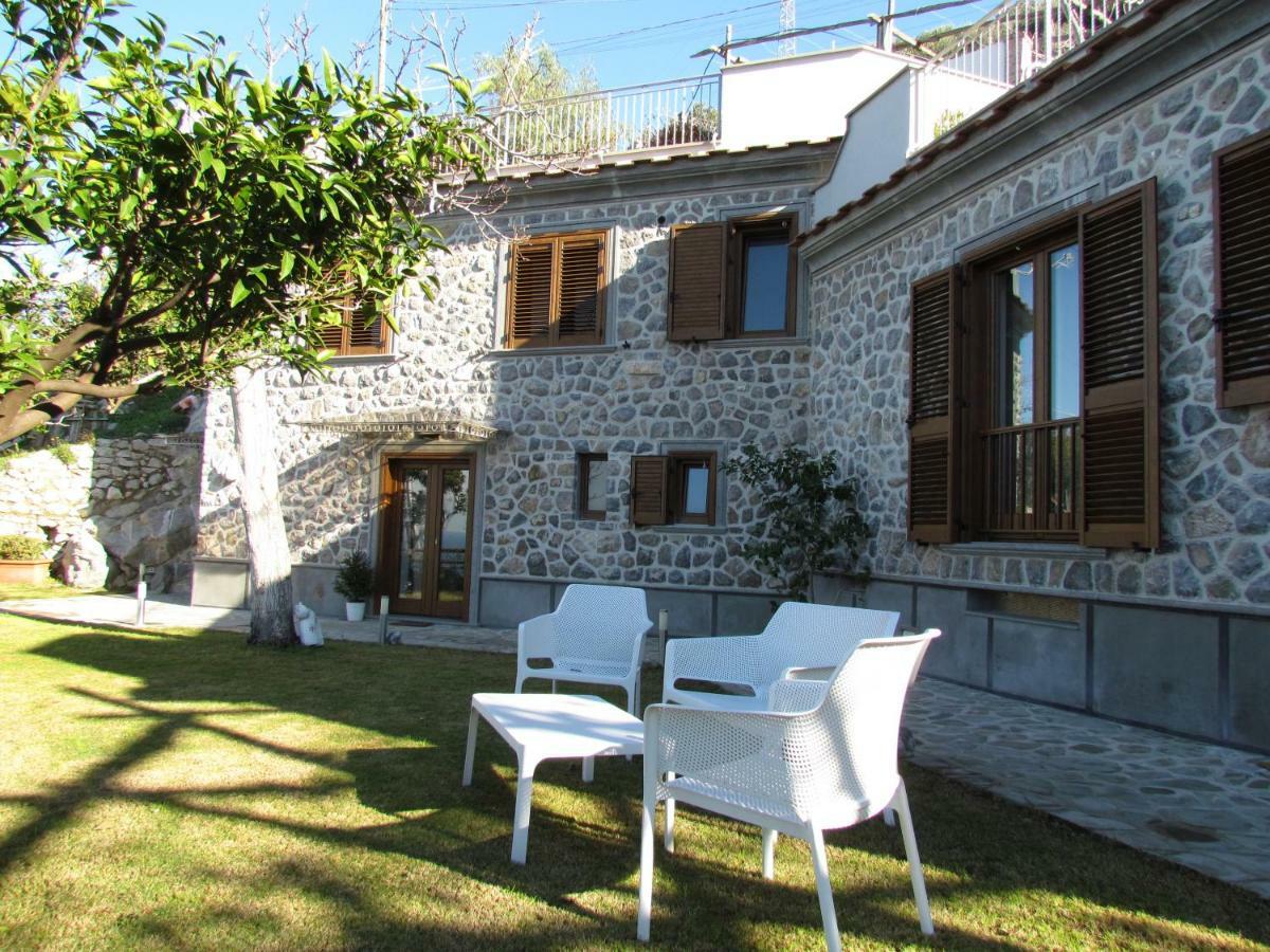 Villa D'Amare Capri View 马萨鲁布朗斯 外观 照片